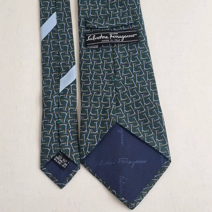 [BUNJANG] Ferragamo Silk Necktie / 페라가모 정품 넥타이