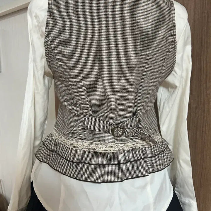 [BUNJANG] Axis Femme Frill Blouse and Vest Set / 고스로리고딕공겜여주라떼갸루로맨틱 프릴블라우스 엑시즈팜 베스트 세트