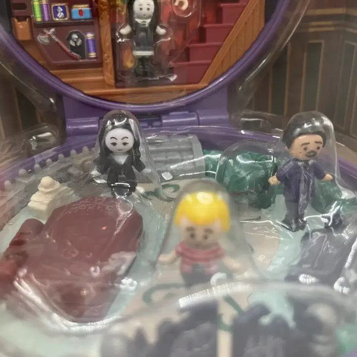 [BUNJANG] Adams Family Polly Pocket (Sealed) / 아담스패밀리 폴리포켓 미개봉