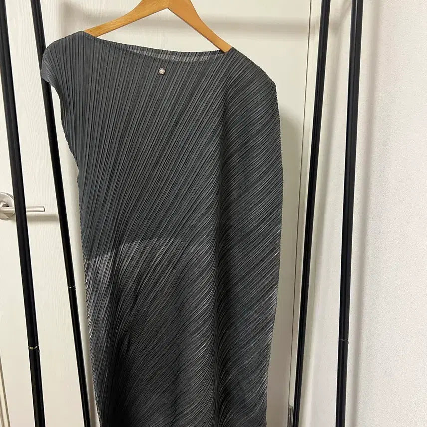 [BUNJANG] Pleats Please Skirt Black 983 / 플리츠 플리츠 스커트 블랙 983
