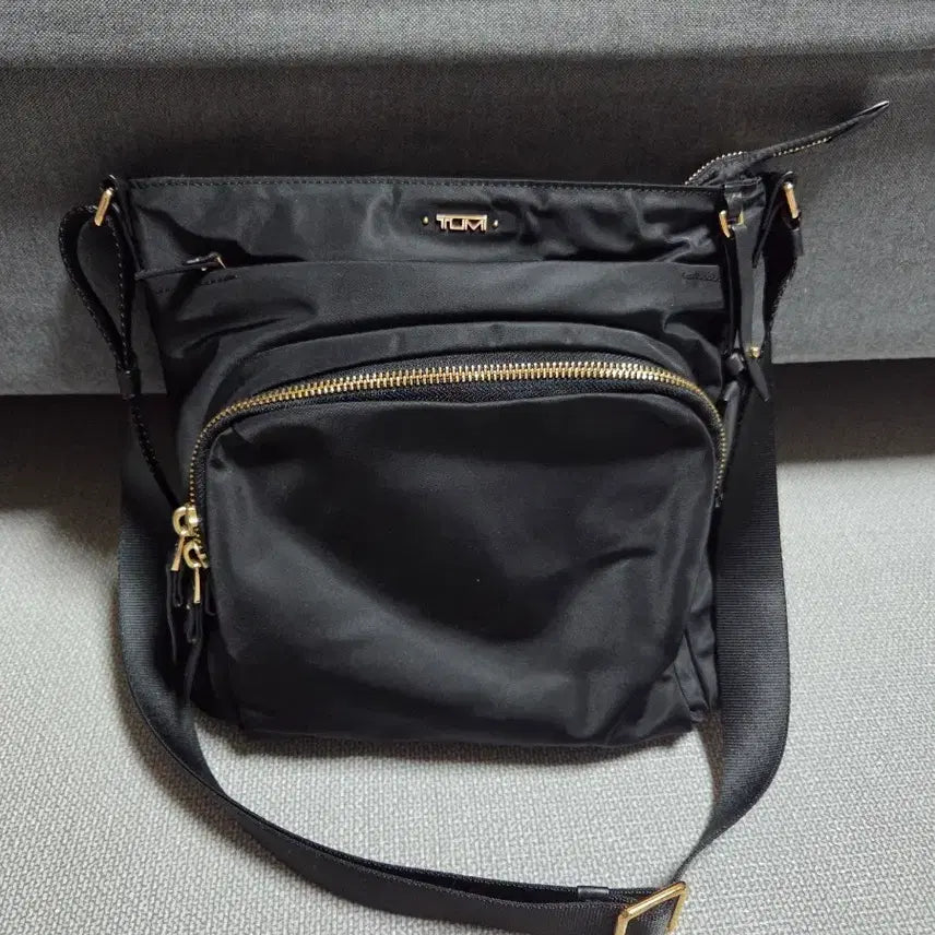 [BUNJANG] TUMI Crossbody Bag / 투미 크로스백 팝니다