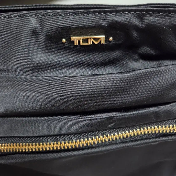 [BUNJANG] TUMI Crossbody Bag / 투미 크로스백 팝니다