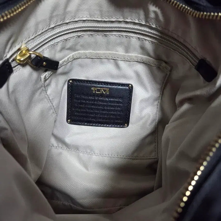 [BUNJANG] TUMI Crossbody Bag / 투미 크로스백 팝니다