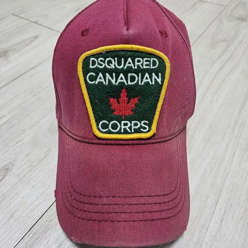 [BUNJANG] Dsquared2 Canada Legion 1964 Baseball Cap (Wine) / Dsquared2 캐나다 군단 1964년생 볼캡 모자 (와인) 4.5만