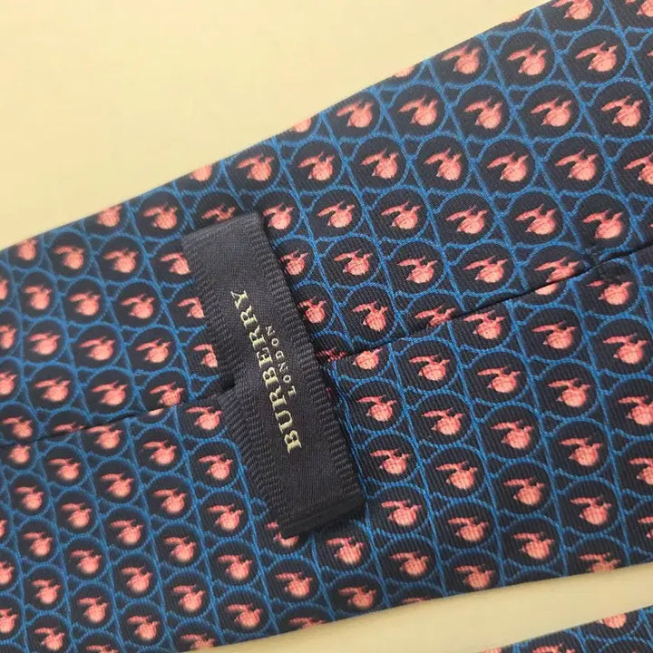 [BUNJANG] Burberry Patterned Necktie / 버버리 패턴 넥타이