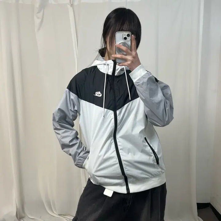 [BUNJANG] Nike Windrunner Windbreaker Jacket / 나이키 윈드러너 바람막이