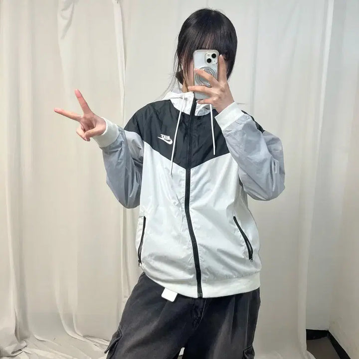 [BUNJANG] Nike Windrunner Windbreaker Jacket / 나이키 윈드러너 바람막이