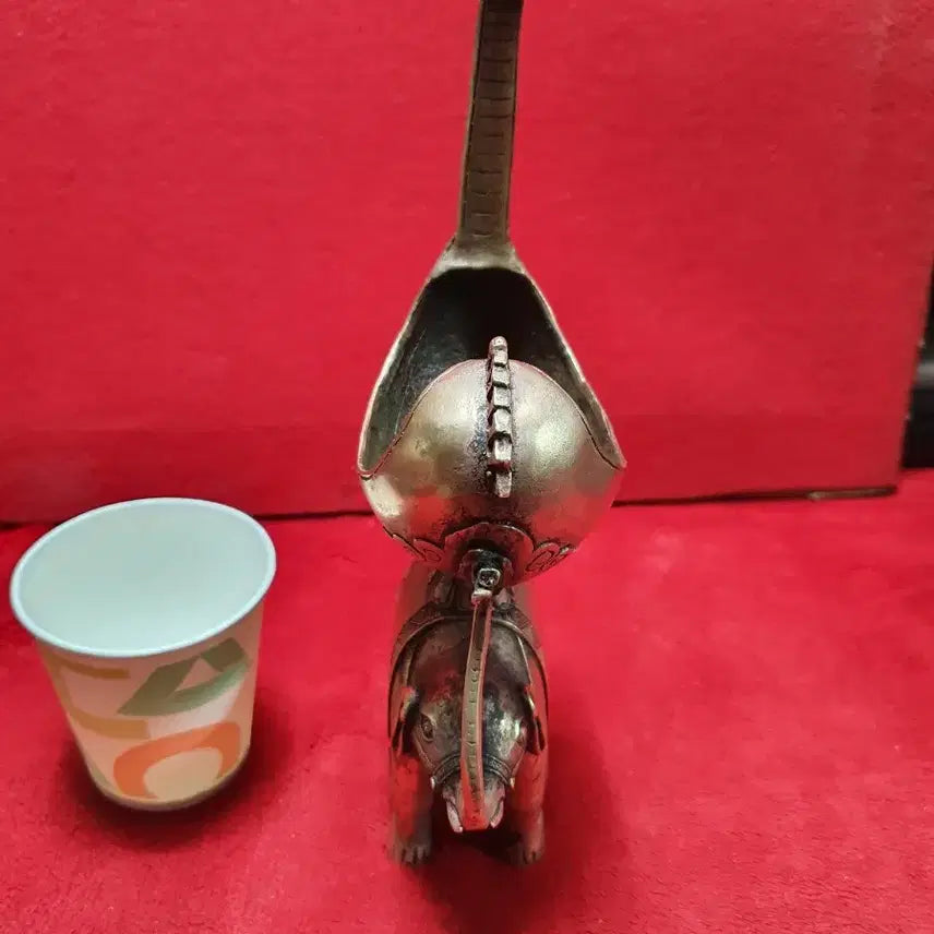 [BUNJANG] Elephant Dragon Head Candle Holder / 코끼리 용머리 촛대.