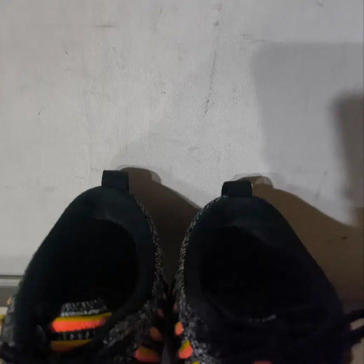 [SOLD OUT] 235mm 나이키 로쉬 투 플라이니트 런닝화