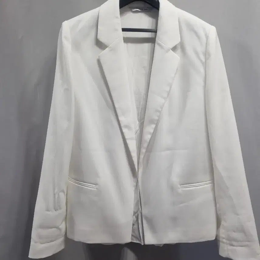 [BUNJANG] Add-Hoc Women's White Blazer Jacket / 애드호크 여성 흰색 블레이저 자켓