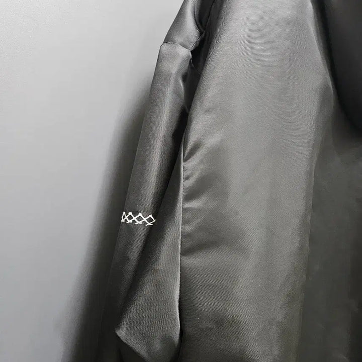 [BUNJANG] Junnue J41 Nylon Windbreaker Jacket (Black) - M / 준느 / J41 나일론 바람막이 블랙 / M