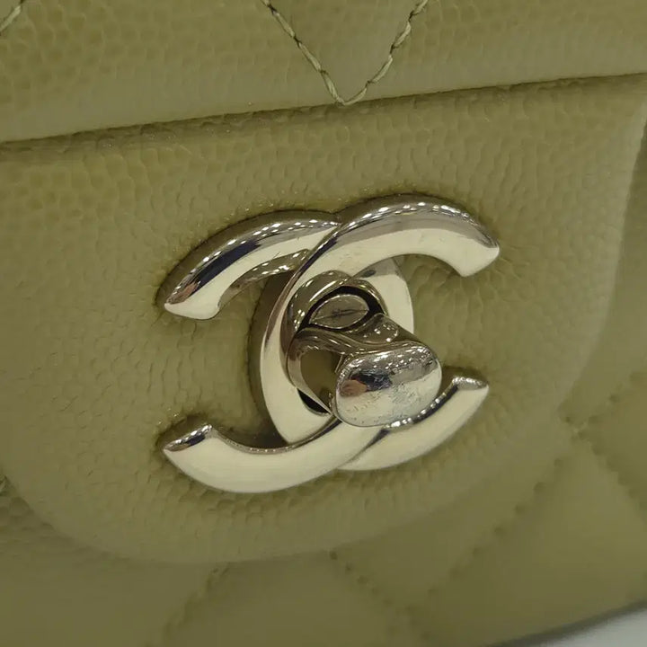 [BUNJANG] Chanel Classic Caviar Small Chain Shoulder Bag A01113 / 샤넬 클래식 캐비어 스몰 체인 숄더백 내장칩 A01113
