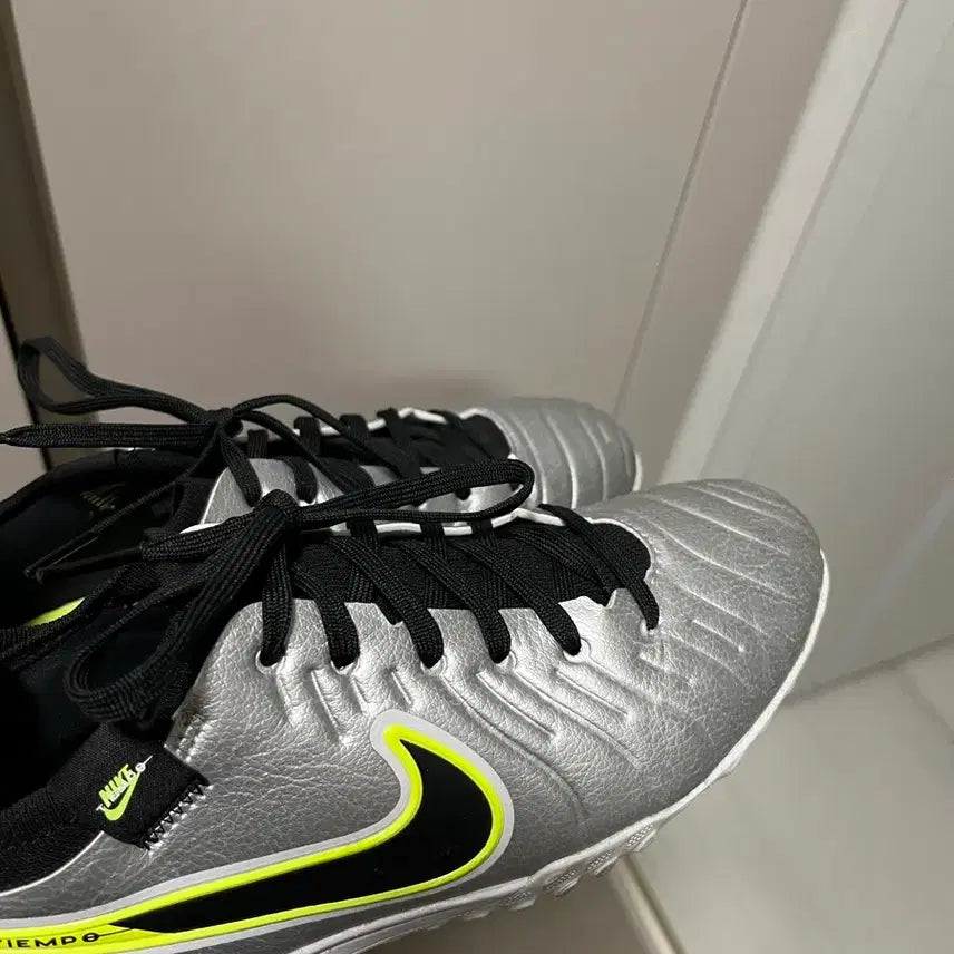[BUNJANG] Adidas Tiempo 255 Soccer Cleats / 나이키 티엠포 255