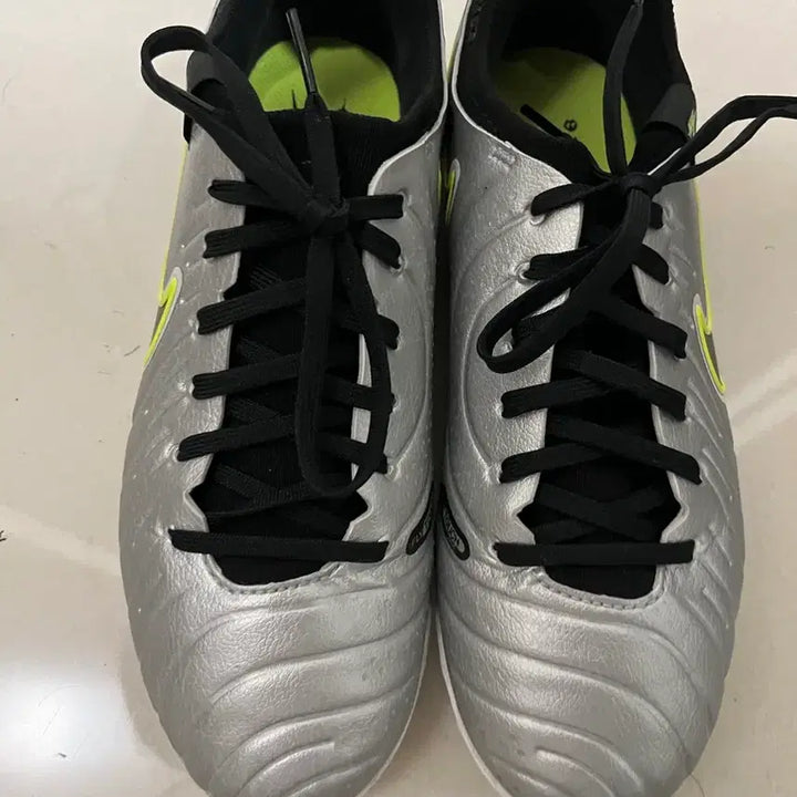 [BUNJANG] Adidas Tiempo 255 Soccer Cleats / 나이키 티엠포 255