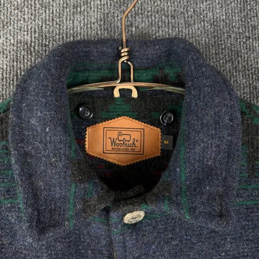 [BUNJANG] Woolrich Navajo Pattern Wool Jacket / ( 남성 / M ) 80s 울리치 나바호패턴 울자켓