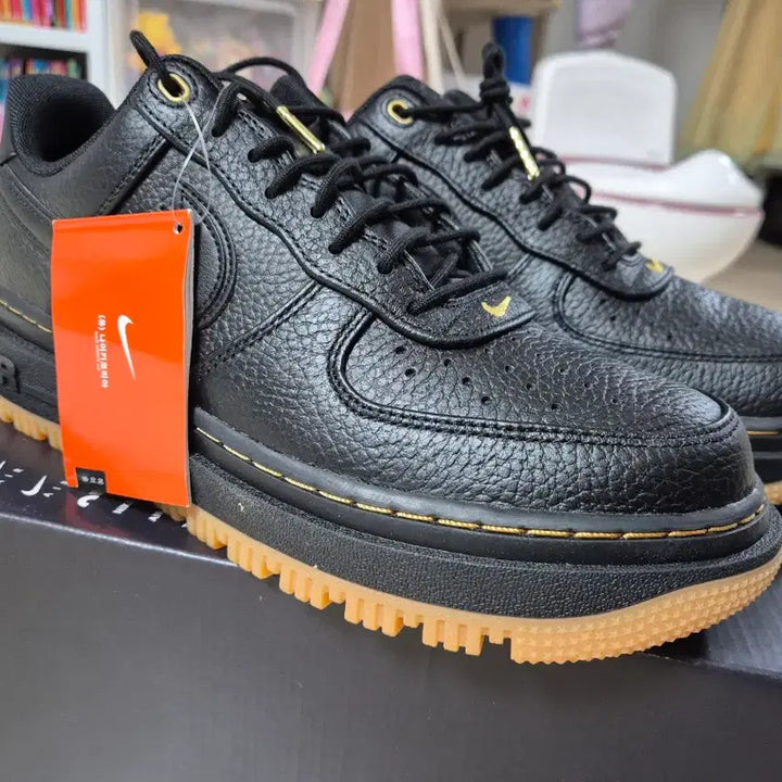 [BUNJANG] Nike Air Force 1 Low Luxe Black Sneakers / 나이키 에어포스1 로우 럭스 블랙 새상품