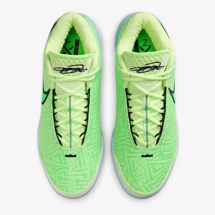 [BUNJANG] Nike LeBron Witness Barely Volt Sneakers / 새상품)나이키 르브론 제니서스 배얼리 볼트 HF0711-700