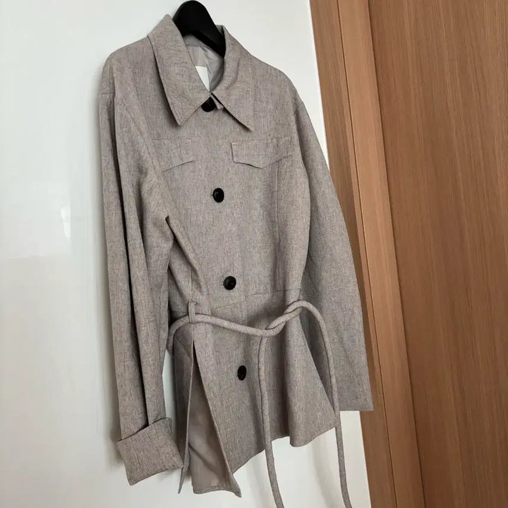 [BUNJANG] WIDA Belted Half Blazer Jacket / 위다 WIDA 보카시 하프 벨티드 벨트 자켓 결혼식 하객룩 출근룩