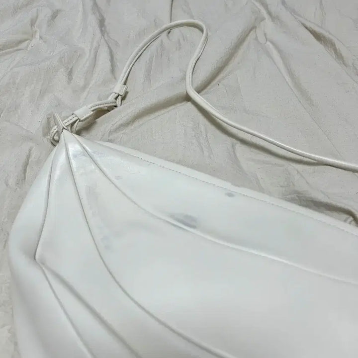 [BUNJANG] Archivepke Small Fling Bag / 아카이브앱크 스몰 플링백