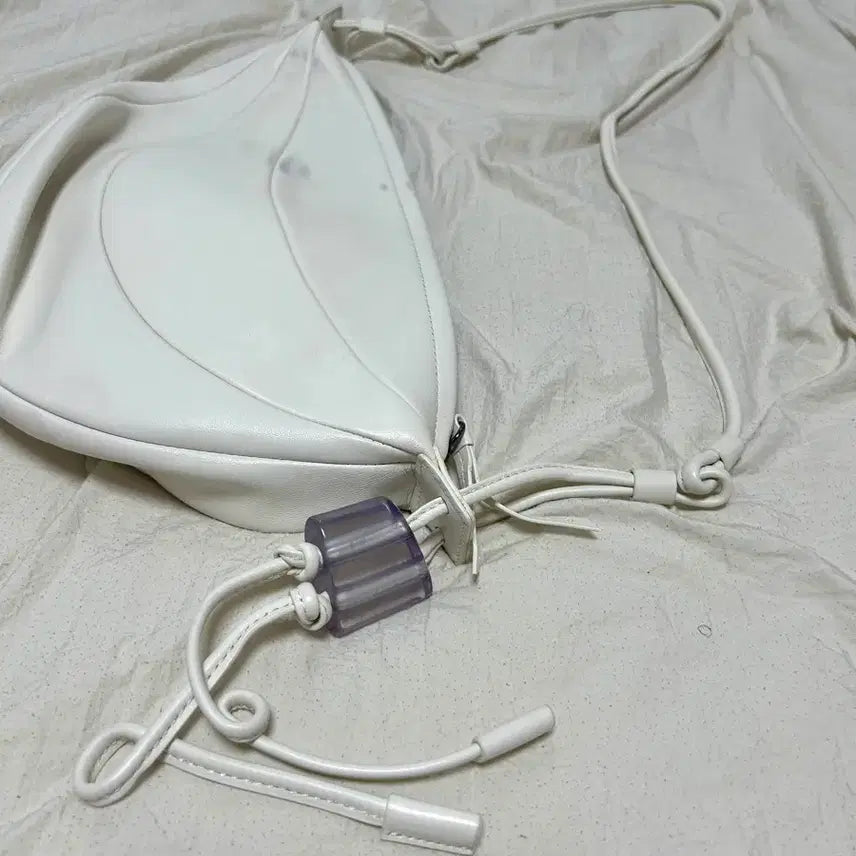 [BUNJANG] Archivepke Small Fling Bag / 아카이브앱크 스몰 플링백