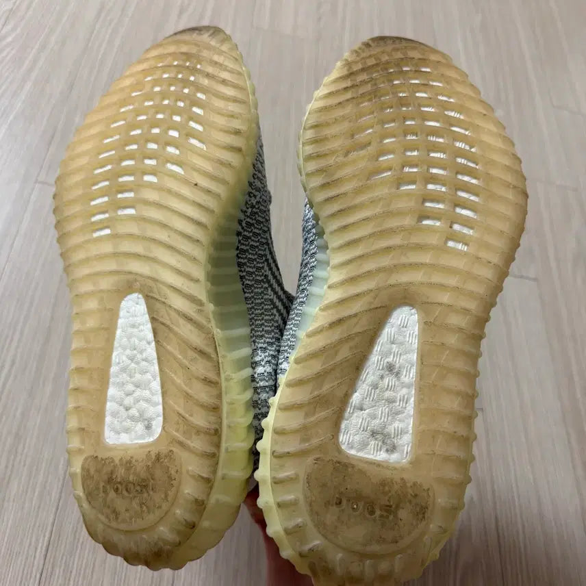 [BUNJANG] Adidas Yeezy Boost 350 Static Sneakers / (275) 이지부스트 350 스태틱 판매합니다