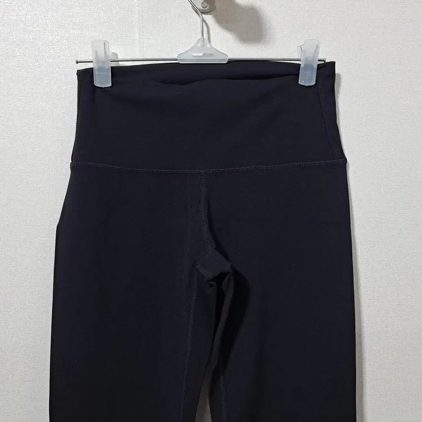 [BUNJANG] National Geographic Women's 7/10 Leggings M / 내셔널지오픽 여성 7부 레깅스 M (c카05)