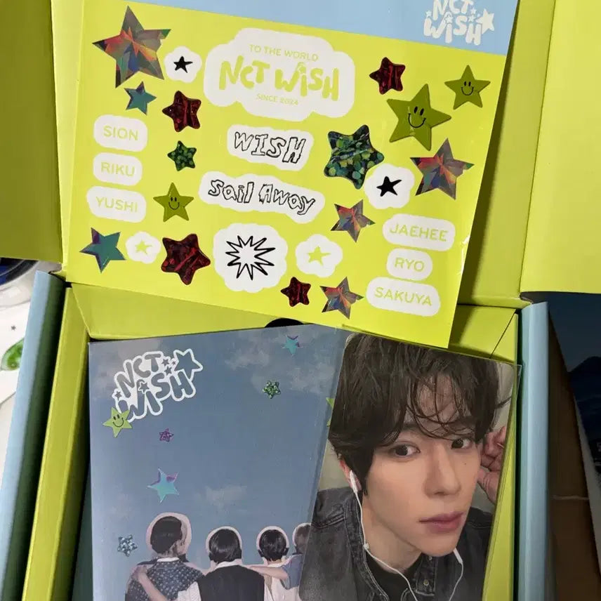 [BUNJANG] NCT WISH 1st Anniversary MD Turntable Unsealed Sion Version / 엔시티 위시 1주년 엠디 턴테이블 개봉 시온버전
