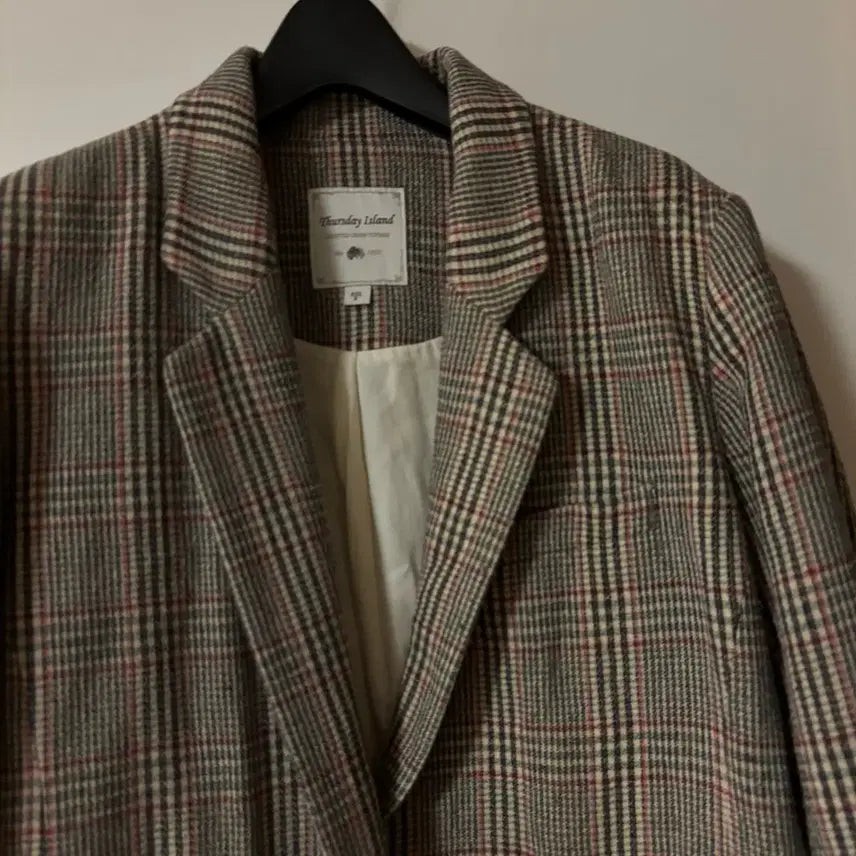 [BUNJANG] Thursday Island Checkered Jacket / 써스데이아일랜드 체크 자켓 43만원대 하객룩 오피스룩 출근룩 올드머니룩