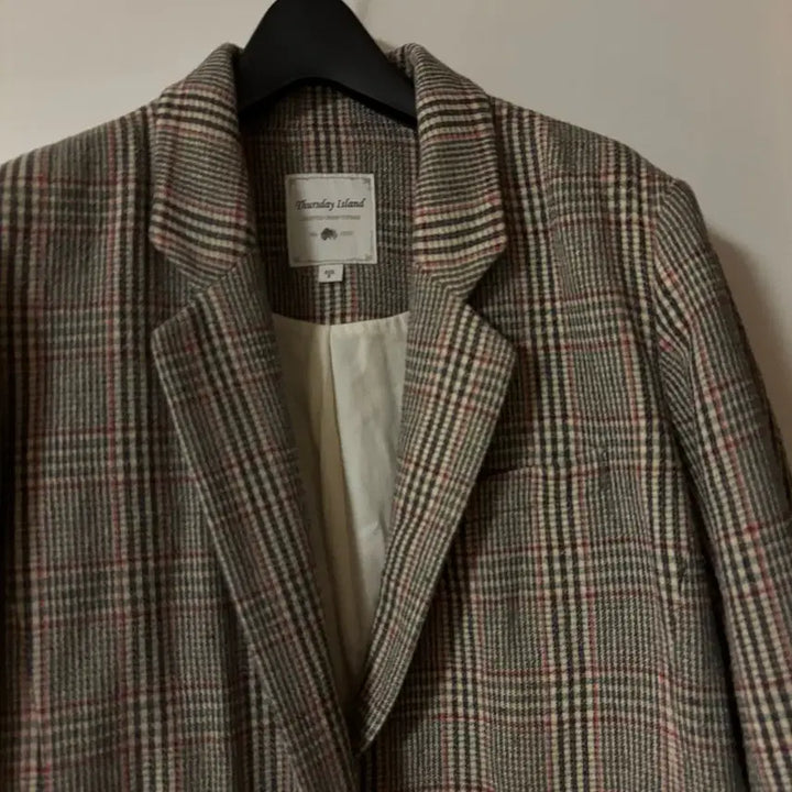 [BUNJANG] Thursday Island Checkered Jacket / 써스데이아일랜드 체크 자켓 43만원대 하객룩 오피스룩 출근룩 올드머니룩