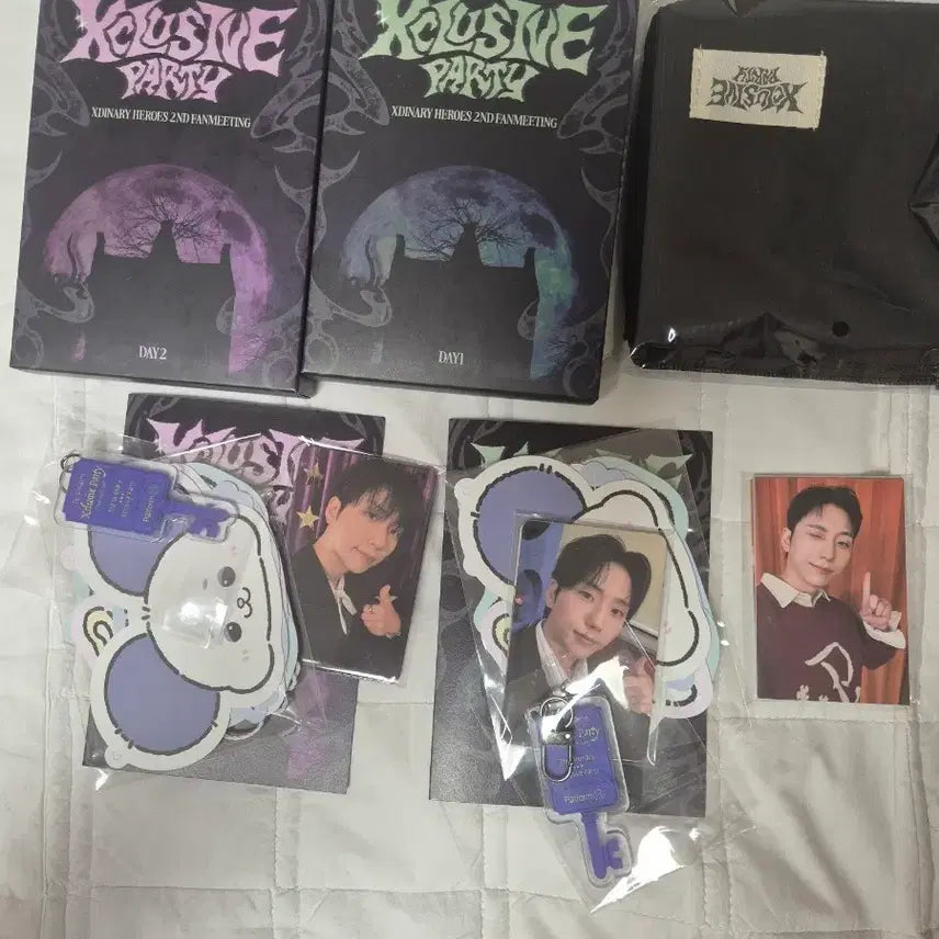 [BUNJANG] Xdinary Heroes Concert Gift Bundle Set & Fanclub Photocard Pouch / 엑스디너리히어로즈 첫콘 막콘 기프트 풀셋 & 팬클럽포카 파우치