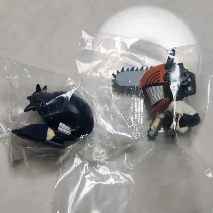 [BUNJANG] Chainsaw Man Figure Bundle Set / 체인소맨 가챠 2종 일괄