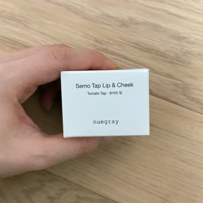 [BUNJANG] NUGRAY Triangle Tab Tomato Tab Lip & Cheek / 누그레이 세모탭 립앤치크 토마토탭 새상품
