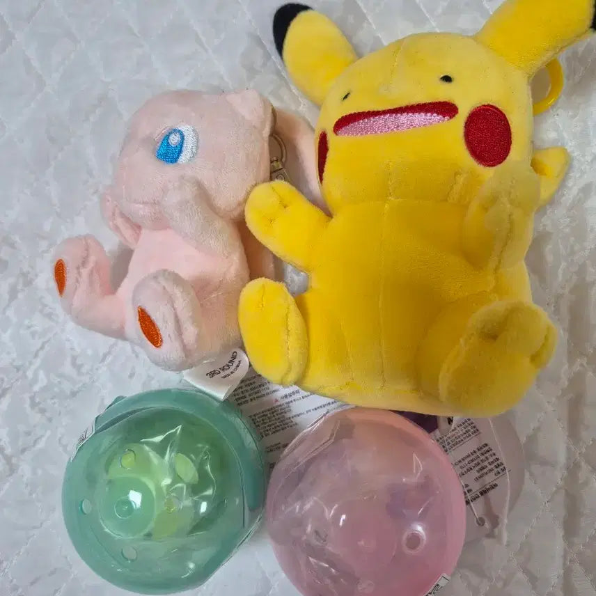 [BUNJANG] Pokemon Metamong Pikachu Bundle Set / 포켓몬스터 메타몽 피카츄 인형 외 가챠 일괄