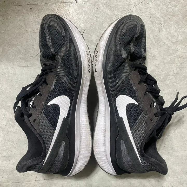 [BUNJANG] Nike Air Zoom Structure 25 Men's Running Shoes / 나이키 에어 줌 스트럭처 25 남성 운동화 신발