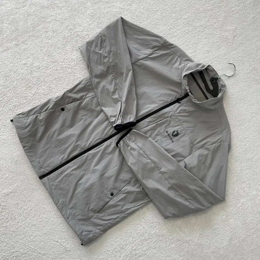 [BUNJANG] Black Yak Windbreaker Jacket / L 블랙야크 2025 바람막이 자켓 100