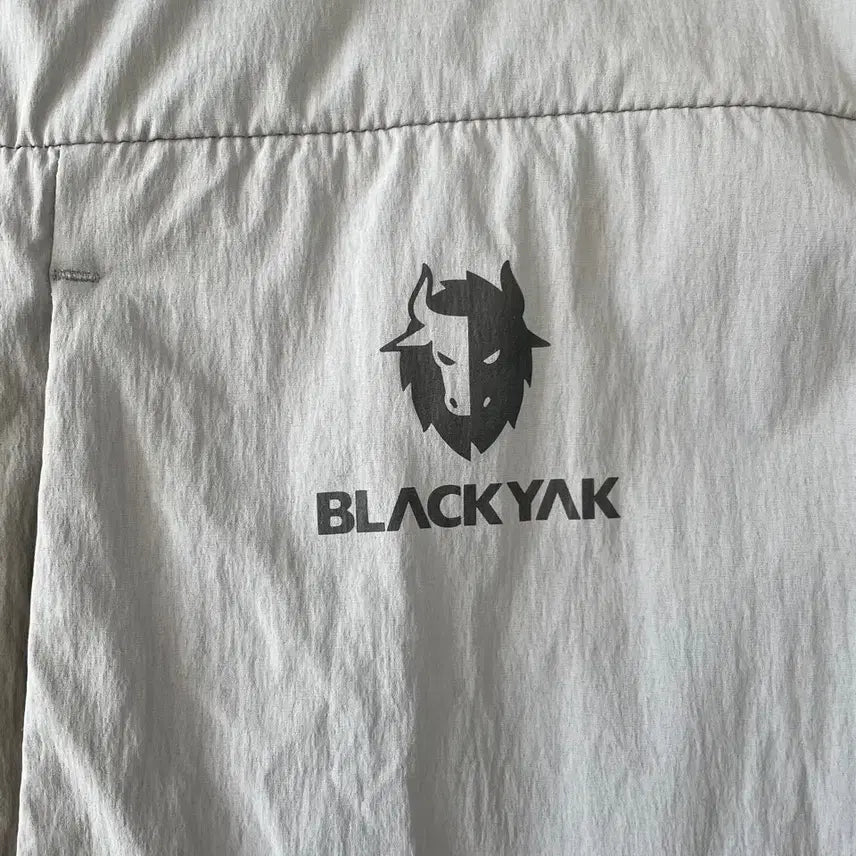 [BUNJANG] Black Yak Windbreaker Jacket / L 블랙야크 2025 바람막이 자켓 100