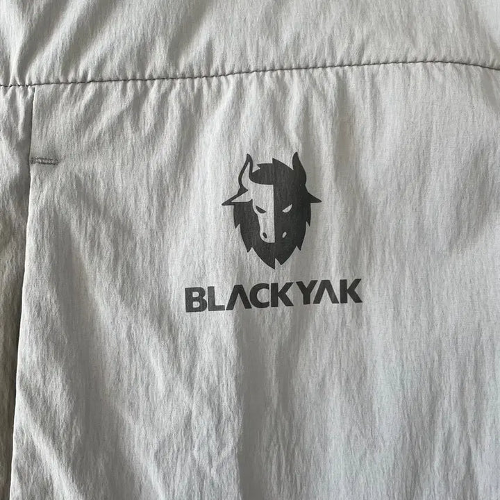 [BUNJANG] Black Yak Windbreaker Jacket / L 블랙야크 2025 바람막이 자켓 100