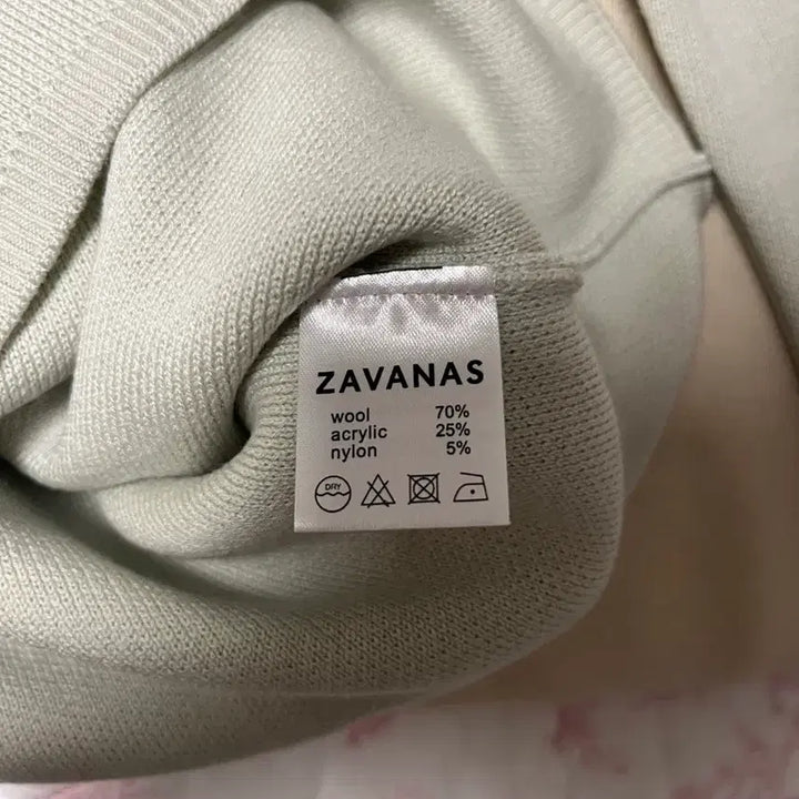 [BUNJANG] ZAVANAS Minimal Wool Knit Sweater / ZAVANAS 자바나스 미니멀 울 니트 m사이즈