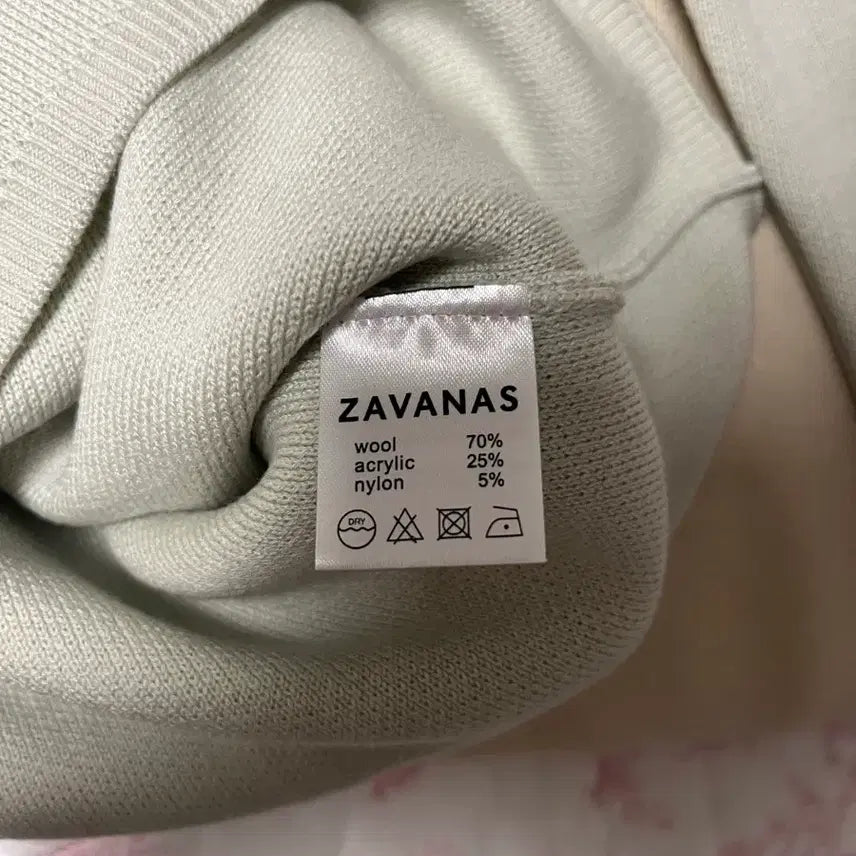[BUNJANG] ZAVANAS Minimal Wool Knit Sweater / ZAVANAS 자바나스 미니멀 울 니트 m사이즈