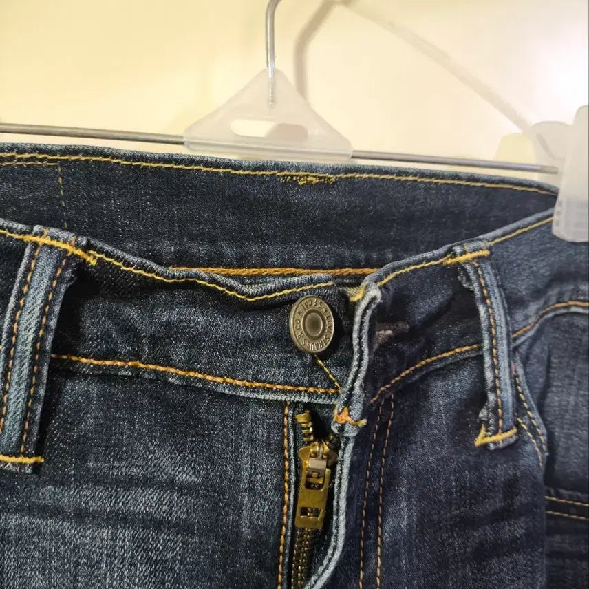 [BUNJANG] Levi's 511 Dark Wash Jeans / 30사이즈 리바이스 511 진청 청바지 데님