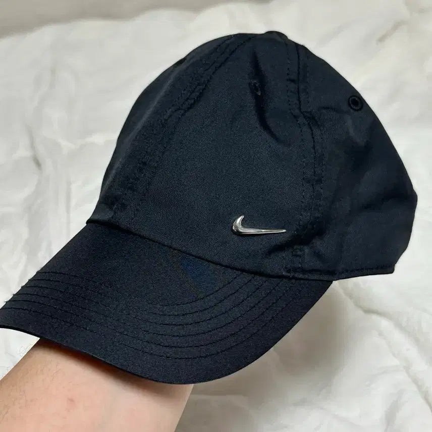 [BUNJANG] Nike Dri-FIT Mini Swoosh Cap / 나이키 드라이핏 모자 미니 스우시