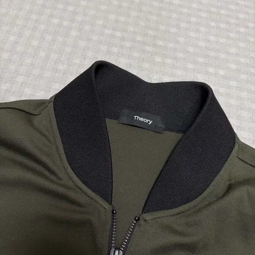 [BUNJANG] Theory 24SS Stretch Blouson Jacket / 띠어리 24ss 스트레치 블루종 100사이즈