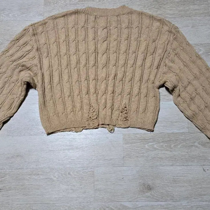 [BUNJANG] Hillson Cable Knit Crop Top Beige / hillson 꽈배기 크롭 니트 베이지