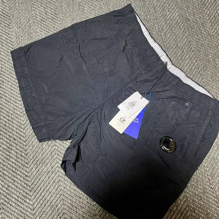 [BUNJANG] CP Company Swim Shorts Black (Size L) / CP컴퍼니 스윔쇼츠 블랙 50(L사이즈)