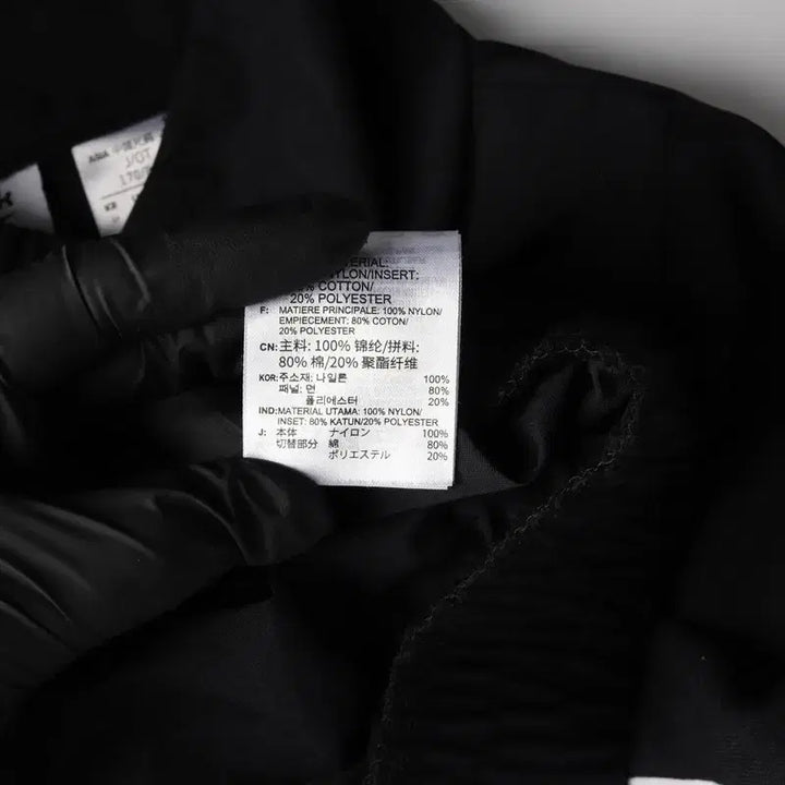 [BUNJANG] Reebok Turtle Neck Woven Sweatshirt / 유니크) 리복 터틀넥 우븐 맨투맨 M