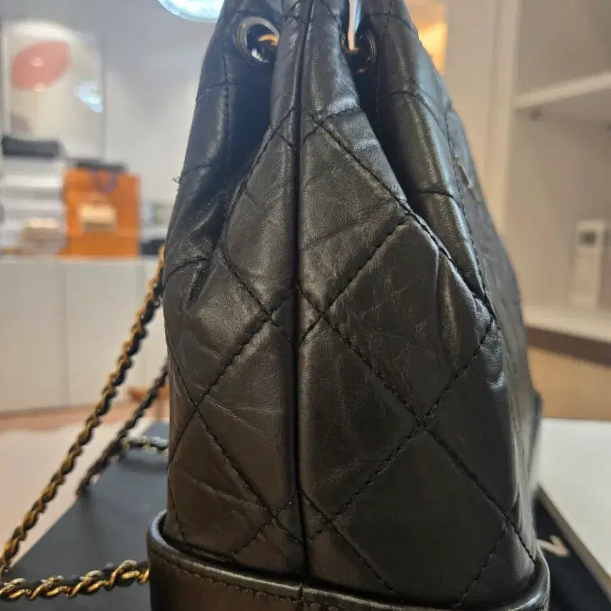[BUNJANG] Chanel Gabrielle Backpack Small with Internal Chip / 샤넬 가브리엘 백팩 스몰 내장칩