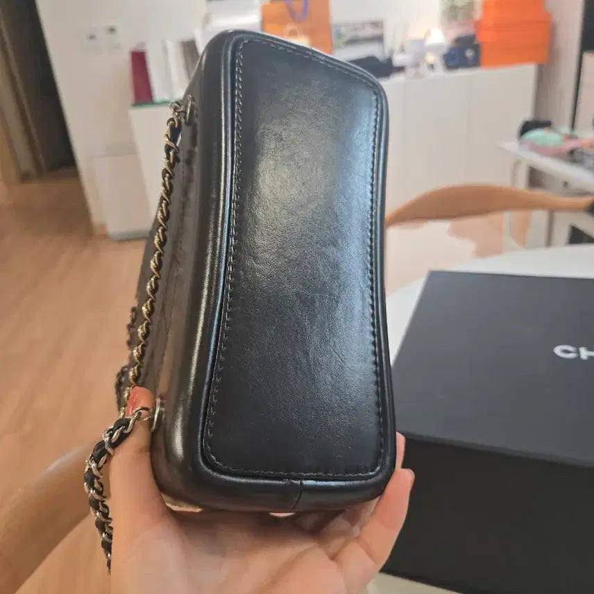 [BUNJANG] Chanel Gabrielle Backpack Small with Internal Chip / 샤넬 가브리엘 백팩 스몰 내장칩