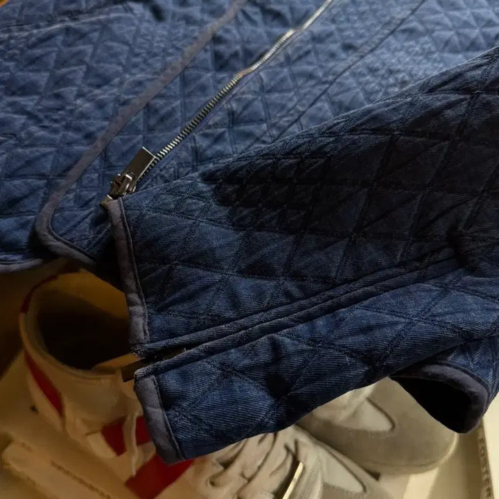 [BUNJANG] Kkomttoawakkomttonie Denim Jacket / 꼼또와꼼또니에 데님자켓 여성44