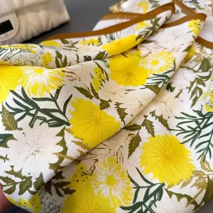 [BUNJANG] Floral Pattern Scarf / 플라워 패턴 스카프 (새상품)