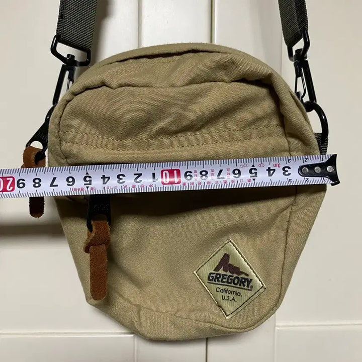[BUNJANG] Gregory Tan Crossbody Bag / 그레고리 탄 컬러 크로스백